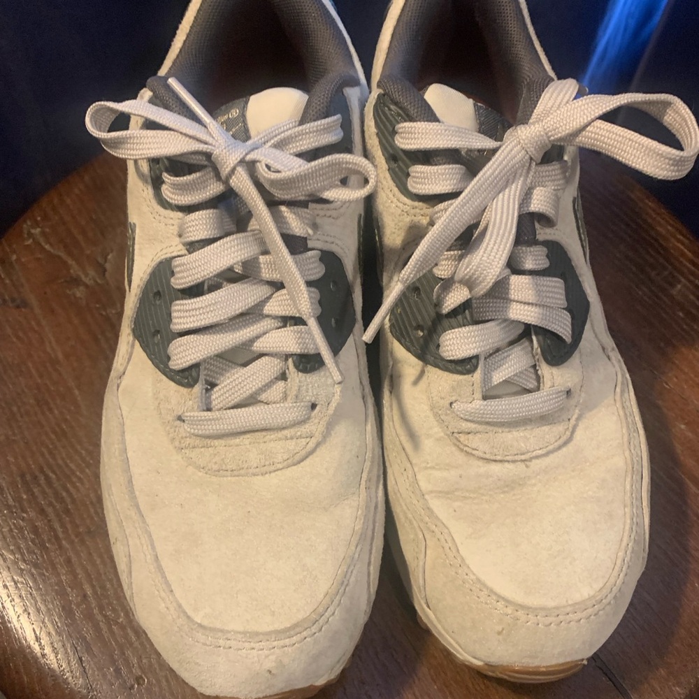 Nike Air Max Women's Light beige and Dark Gray Suede Athletic Sneakers